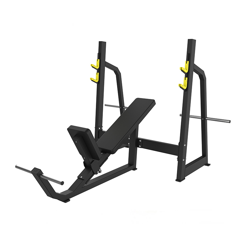 Incline Chest Press Machine